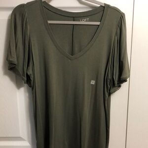 LOFT Green Relaxed Short Sleeve T-Shirt